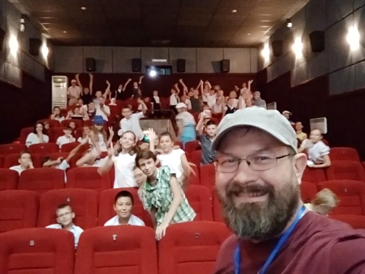 В Евпатории торжественно стартовал II Открытый фестиваль детского и семейного кино "Солнечный остров".